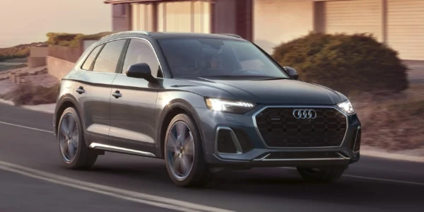 Front-angle-view-of-gray-2023-Audi-Q5-highlighting-its-release-date-and-price